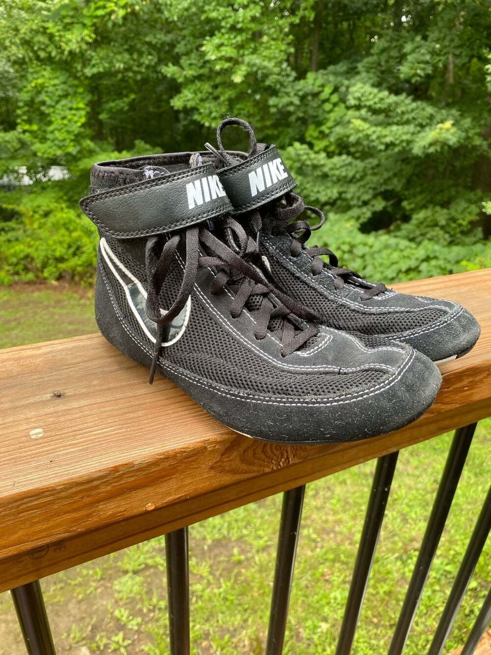 Nike Speed Sweep VII Wrestling Shoes Black/White Youth 5.5